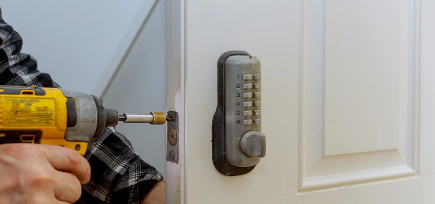 Digital Locks For Home Invasion Prevention in Carol Stream, IL